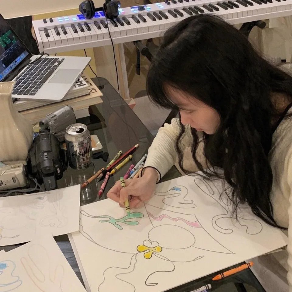 完蛋！我被桃花包围了